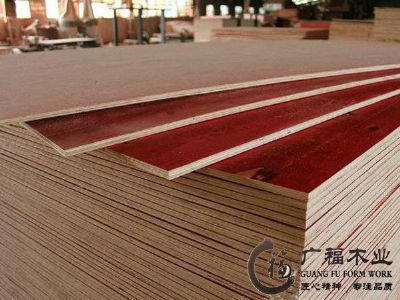 云南建筑模板鐵紅面